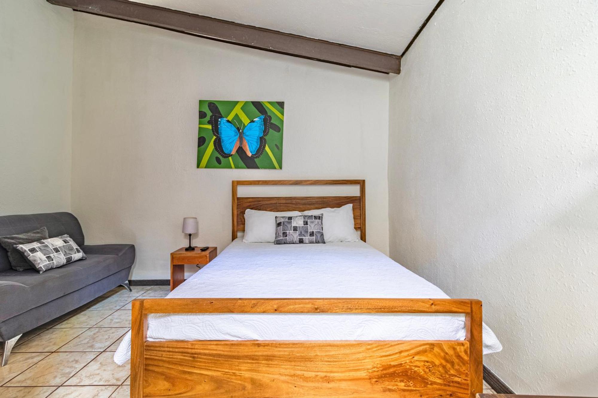 Montefresco Boutique Hostel Monteverde Exterior photo